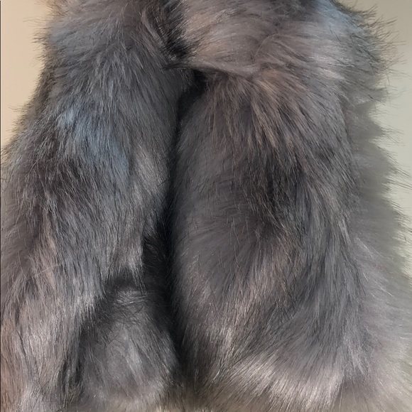 Accessories - 🌸2 for $15🌸 Faux Fur Scarf